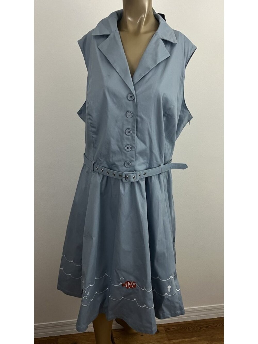 Disney Pixar Her Universe Women's 24 Finding Nemo Dress Dori Marlin w/ Belt NWT